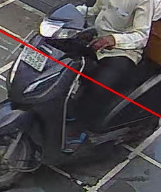 VIZO361 ANPR Sentinel scan-line capture on a two-wheeler.